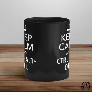 Caneca preta LojaNerd CTRL ALT DEL centro