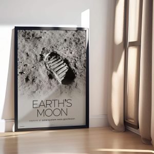 Quadro LojaNerd PegadasNaLua2 scaled 1